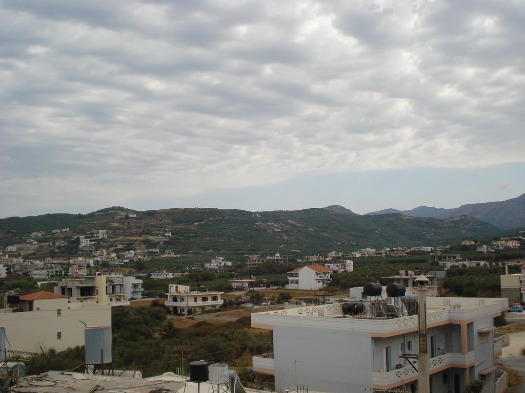 Pyrgos Kissamos Apartment Exterior foto