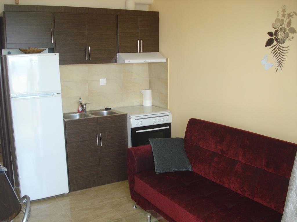 Pyrgos Kissamos Apartment Exterior foto